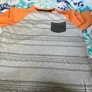 Short sleeve  shirt size S/C in great condition